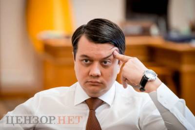 Владимир Зеленский - Дмитрий Разумков - Разумков рассказал, что упустили в законе о деолигархизации - lenta.ua - Снбо