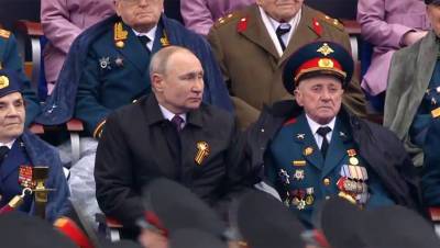 Владимир Путин - Дмитрий Песков - Ирина Волк - Василий Пронин - Песков назвал «чудовищной ситуацией» кражу денег у ветерана - gazeta.ru