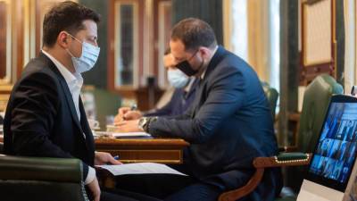 Владимир Зеленский - Зеленский внес в Раду законопроект об олигархах - anna-news.info