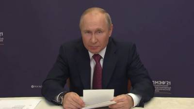 Владимир Путин - Путин: в рамках "Фабрики проектного финансирования" реализуются проекты на 1,3 триллиона рублей - piter.tv - Красноярский край