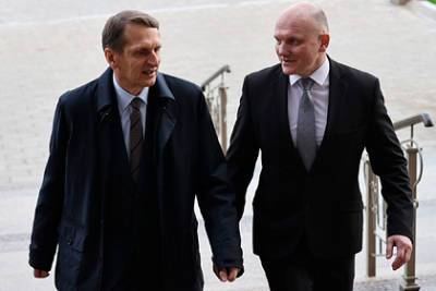 Александр Лукашенко - Сергей Нарышкин - Иван Тертель - Белорусские и российские разведчики объединятся против Запада - lenta.ru - Минск