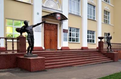 Алексей Островский - Олег Матыцин - Придание СГАФК СТ статуса университета позволит получать большее финансирование - rabochy-put.ru - Смоленск - Смоленская обл.