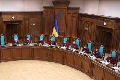 Роман Лещенко - Конституционный суд отложил рассмотрение дела о земельной реформе - kp.ua