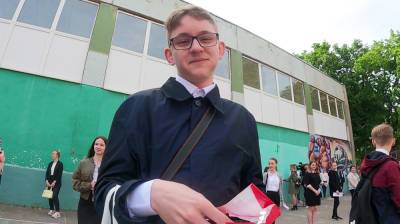 Воронежский школьник о старте ЕГЭ по русскому языку: «Земля нам пухом» - vestivrn.ru - Воронежская обл.