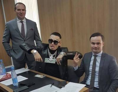 Дмитрий Носов - Моргенштерн приехал в суд на машине за 15 миллионов, а его оштрафовал на 100 тысяч за пропаганду наркотиков в песнях и клипах - argumenti.ru