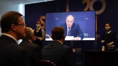 Владимир Путин - Путин: государство окажет поддержку бизнесу - 5-tv.ru - Россия - Красноярский край - Пмэф