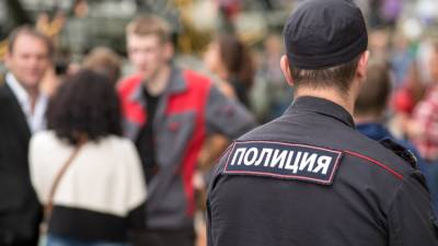 СК РФ возбудил дело о взятке в отношении двух полицейских из Оренбуржья - newinform.com - Оренбург - Оренбургская обл.