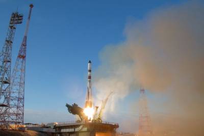 Ракета «Союз-2» с грузовым кораблем «Прогресс» стартовала с Байконура к МКС - vm.ru
