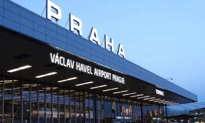 Власти Чехии запретили своим гражданам ездить в Россию из-за коронавируса - og.ru - Россия - Германия - Чехия