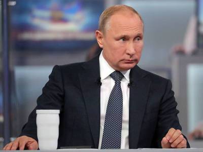 Владимир Путин - Скамейка, бабушка и Путин - newsland.com - Россия - Архангельская обл.