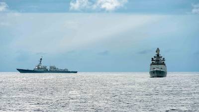 Видео инцидента с нидерландским фрегатом Evertsen в Черном море появилось в Сети - newinform.com - Голландия - Черное Море