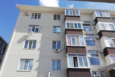 Спасатели Ставрополя: дети выпадают из открытых окон - kavkaz.mk.ru - Ставрополь
