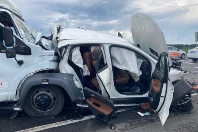 В Выгоничском районе водитель Mercedes погиб в тройном ДТП - mk.ru - Россия - Белоруссия - Брянск - Брянская обл.