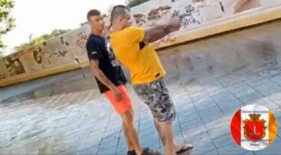 В Одессе двое пьяных устроили стрельбу на Приморском бульваре: появилось видео инцидента - odessa-life.od.ua - Украина - Одесса