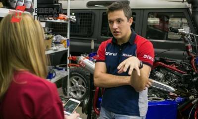 Сергей Карякин - На уральской Рублевке скупают голоса в пользу гонщика-единоросса - fedpress.ru - Россия - Екатеринбург