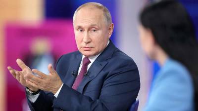 Владимир Путин - Василий Пронин - Путин назвал подонками обманывающих пенсионеров телефонных мошенников - iz.ru - Россия - Израиль - Красноярск