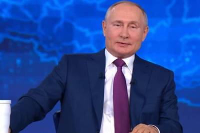 Владимир Путин - Путин: малый бизнес больше всех пострадал в пандемию - mk.ru