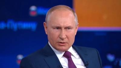 Владимир Путин - Путин сравнил последствия закона о коренных народах Украины с оружием массового поражения - piter.tv - Москва - Россия - Украина