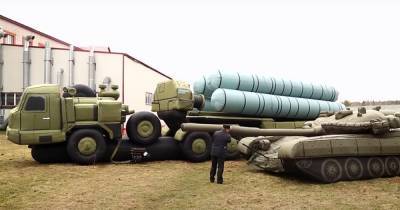 От Курской дуги до Сирии: как надувные танки выигрывают сражения - ren.tv - Россия - Сирия - Московская обл.