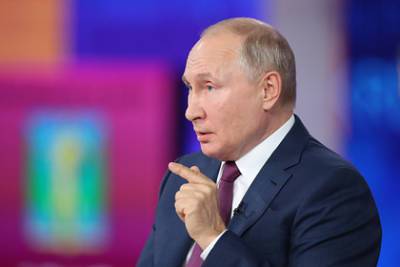 Владимир Путин - Путин ответил на вопрос о зависимости россиян от кредитов - lenta.ru - Россия - Ярославль