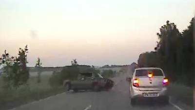 Погоня за пьяным подростком со стрельбой попала на видео - vesti.ru - Свердловская обл. - Нижневартовск - Красноуфимск