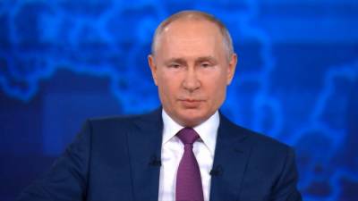 Владимир Путин - Путин призвал регионы своевременно готовить заявки на модернизацию ЖКХ - piter.tv - Россия