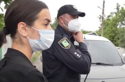 "Мама обижает": пропавшую Эвелину нашли на лавочке в слезах, девочка не хочет возвращаться домой - politeka.net - Украина - Днепр