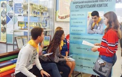 Антон Кориневич - В университеты Украины поступило вдвое больше крымчан - korrespondent.net - Украина - Крым - Херсон - Университет