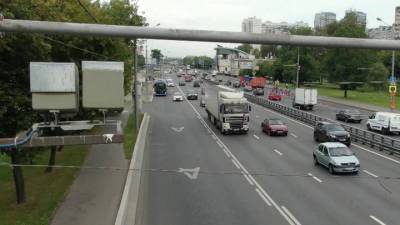 Вести в 20:00. Москвичи жалуются на приход штрафов с большими запозданиями - vesti.ru