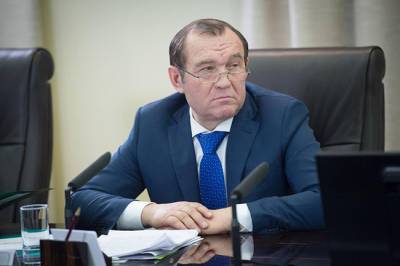 Владимир Путин - Петр Бирюков - «Немалая гвардия» Петра Бирюкова и прямая линия Владимира Путина: кто кого? - infox.ru - Москва