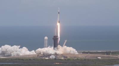 Ракета Falcon 9 стартовала во Флориде с кораблём Dragon - russian.rt.com - шт.Флорида