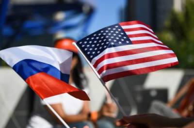 Дональд Трамп - В США приговорили к тюрьме сотрудницу Минфина за "слив" данных о российском вмешательстве - from-ua.com