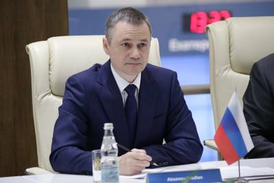 Сергей Аксенов - Аксенов рассказал о собранной информации о бизнесе украинских чиновников в Крыму - vm.ru - Россия - Украина - Крым