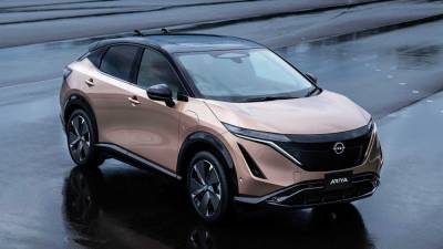 Nissan начал продажи электрического кроссовера Ariya на рынке Японии - avtonovostidnya.ru - Япония