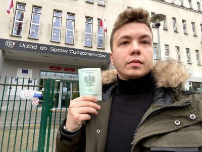 Роман Протасевич - Светлана Тихановская - Протасевича cдали ради новых санкций против Белоруссии - geo-politica.info - Вильнюс - Минск