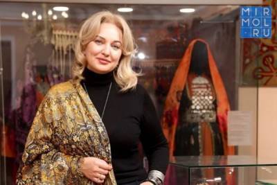 Сегодня свой день рождения отмечает министр культуры Дагестана Зарема Бутаева - mirmol.ru - Махачкала - респ. Дагестан