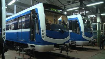 В Петербурге хотят обновить более тысячи вагонов метро - piter.tv - Санкт-Петербург