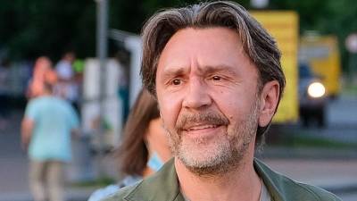 Сергей Шнуров - Пол Маккартни - Юрий Шевчук - Мик Джаггер - Алишер Моргенштерн - Пионер и пенсионер: Шнуров решил прописаться в Уфе ради соседства с великими рокерами - 5-tv.ru - Москва - Англия - Уфа