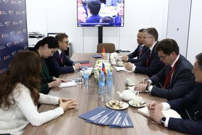 Алексей Текслер - Текслер договорился с президентом «Фортума» о переходе на менее вредный уголь - znak.com - Челябинская обл.