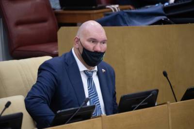 Николай Валуев - Никита Мазепин - Дмитрий Мазепин - Николай Валуев усомнился в возможности отсрочки на службу в армии для спортсменов - govoritmoskva.ru - Москва