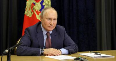 Владимир Путин - Путин подписал закон, запрещающий избираться причастным к экстремизму - ren.tv