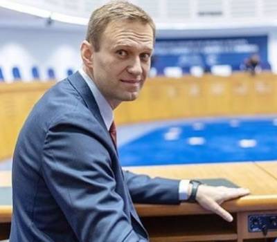 Алексей Навальный - Алексей Навальный в день своего 45-летия подвел итоги прошедшего года - znak.com