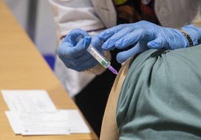 Виталий Кличко - Прививки от коронавируса сделали почти 4800 киевским педагогам - kp.ua - Киев