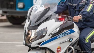 Марин Дремов - В Сургуте полицейский на мотоцикле налетел на преследуемого - newdaynews.ru - Сургут - Югра