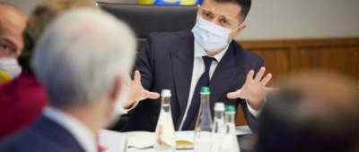 Виталий Кличко - Вадим Денисенко - Юрий Романенко - Зачем президент начал войну с Кличко: у Зеленского впереди решающие полгода - w-n.com.ua