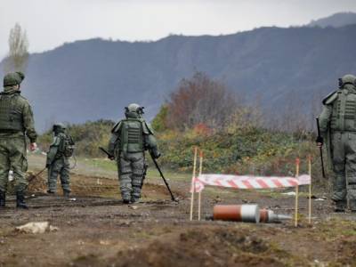 Азербайджанские журналисты попали на мину в Карабахе: погибли как минимум два человека - unn.com.ua - Киев - Армения - Азербайджан - Нагорный Карабах - район Кельбаджарский