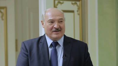 Александр Лукашенко - Дмитрий Кулеба - На Украине пообещали сделать Лукашенко "больно" - vesti.ru - Минск - ЛНР