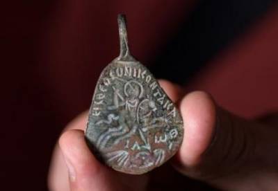 В Израиле нашли амулет для защиты от злых духов, которому 1500 лет - facenews.ua - Ливан