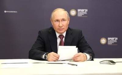Владимир Путин - Путин сравнил «Северный поток – 2» с транзитом газа через Украину и Словакию - argumenti.ru - Украина - Словакия - Транзит