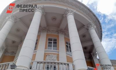 Владимир Путин - Андрей Турчак - Регионам дадут на ДК, театры и бассейны на 4 миллиарда больше - fedpress.ru - Москва - Ижевск